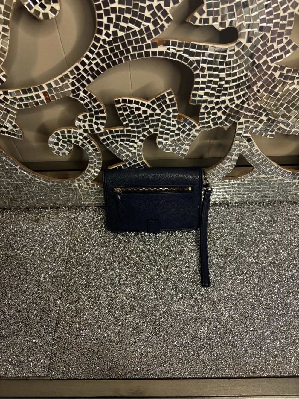 🌟Tory Burch Navy Leather Wristlet Wallet